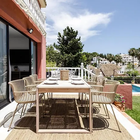 Huge Private Pool Villa, Garden, Bbq Puerto Banus * Marbella